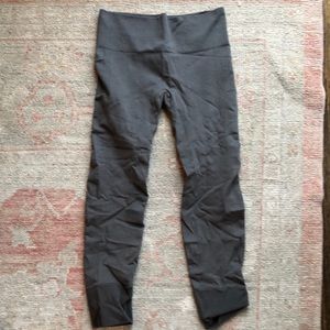 Lululemon pants size 8